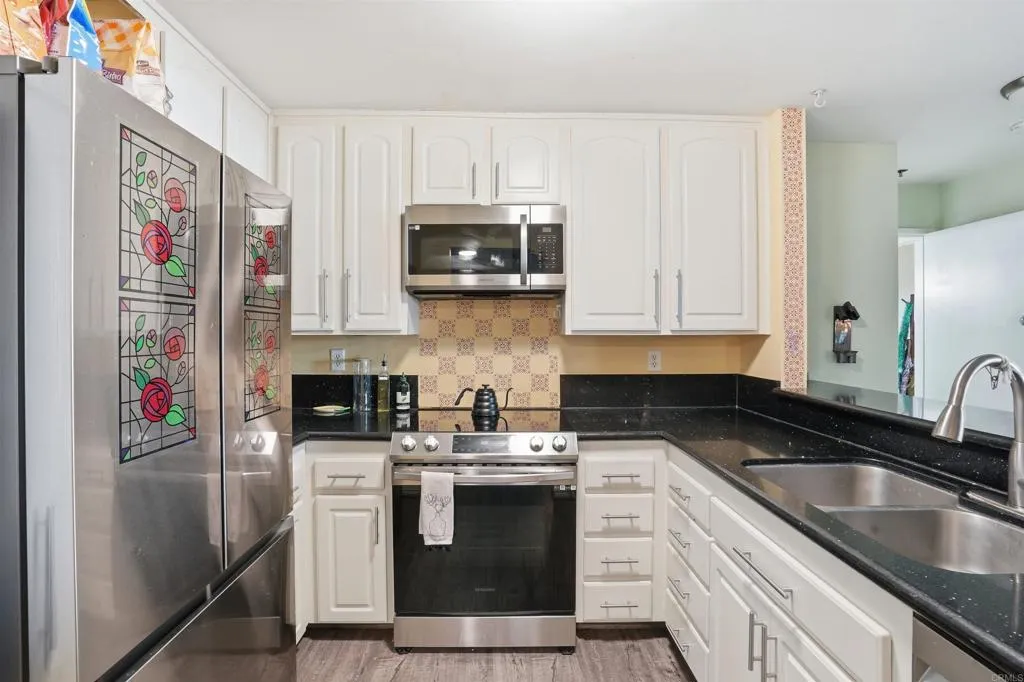 https://cdn.realtyfeed.com/cdn/127/306625750/d4b468741ee4697fb07a7a6229071439.webp
