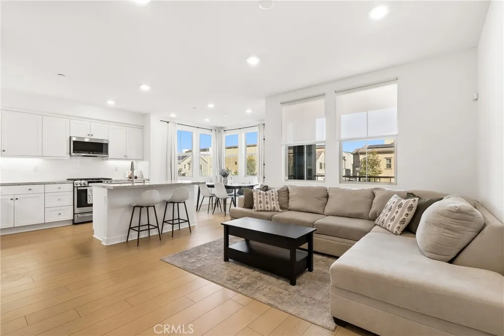 1301 Lasso Way Unit 205, Rancho Mission Viejo, CA 92694 - Photo 3 of 19, Rancho Mission Viejo, CA