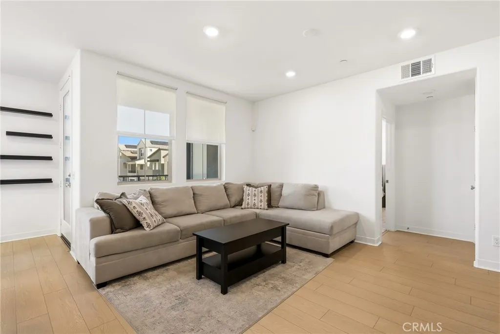 1301 Lasso Way Unit 205, Rancho Mission Viejo, CA 92694 - Photo 4 of 19, Rancho Mission Viejo, CA