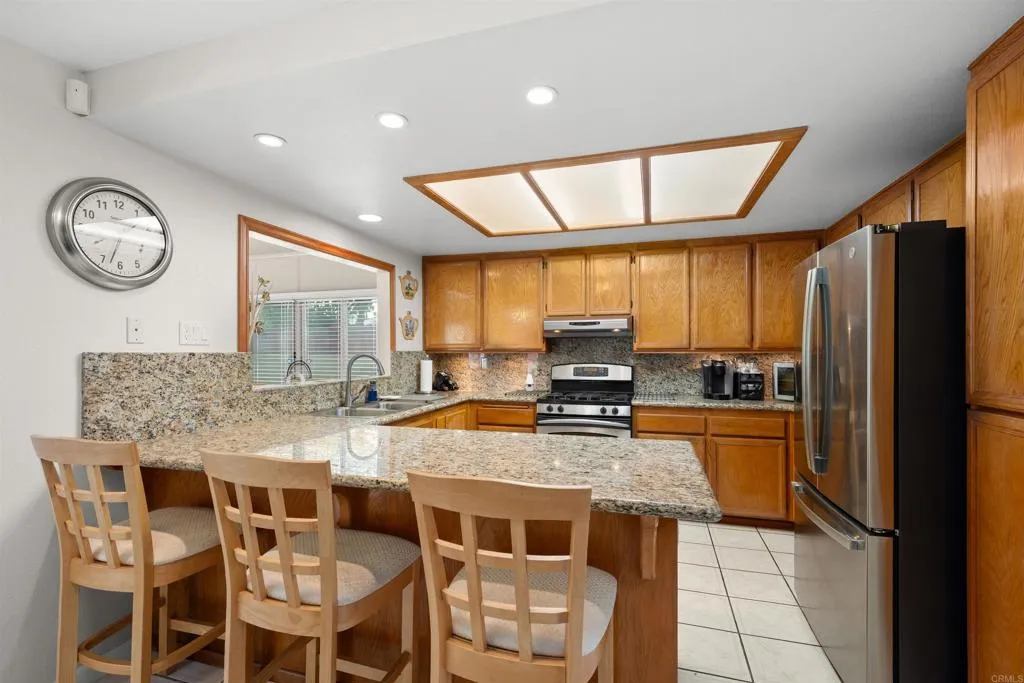 https://cdn.realtyfeed.com/cdn/127/306625785/15409502adeb2caed97a316f7c16442e.webp
