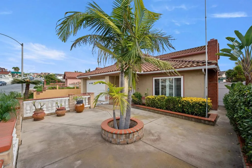 https://cdn.realtyfeed.com/cdn/127/306625785/87ae5e80b4626abb05186046214940e4.webp