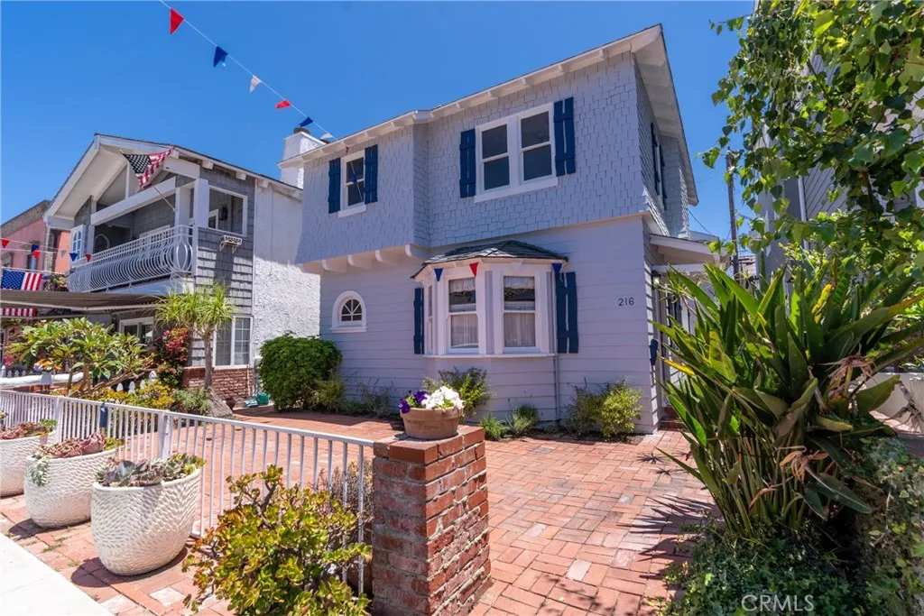 216 Amethyst, Newport Beach, CA 92662 - Photo 2 of 27, Newport Beach, CA