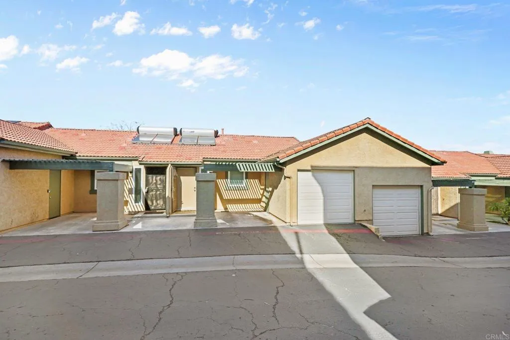 https://cdn.realtyfeed.com/cdn/127/306625869/bbde9677c347165c739517babb0a14d0.webp