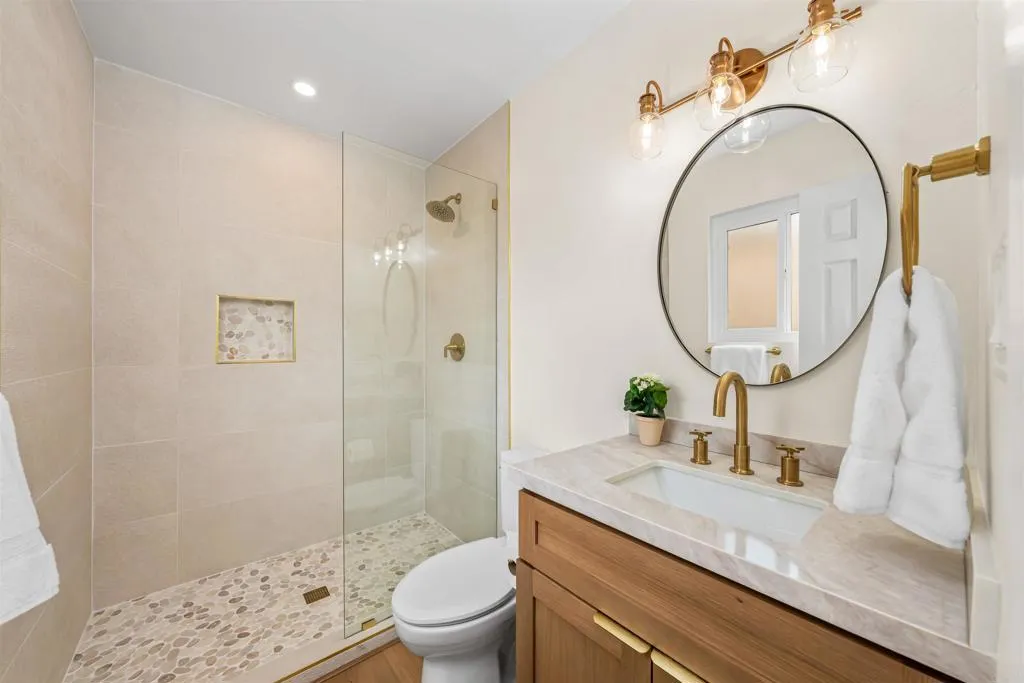https://cdn.realtyfeed.com/cdn/127/306625870/db57238efbff1c9fd7ba5447b49988e9.webp