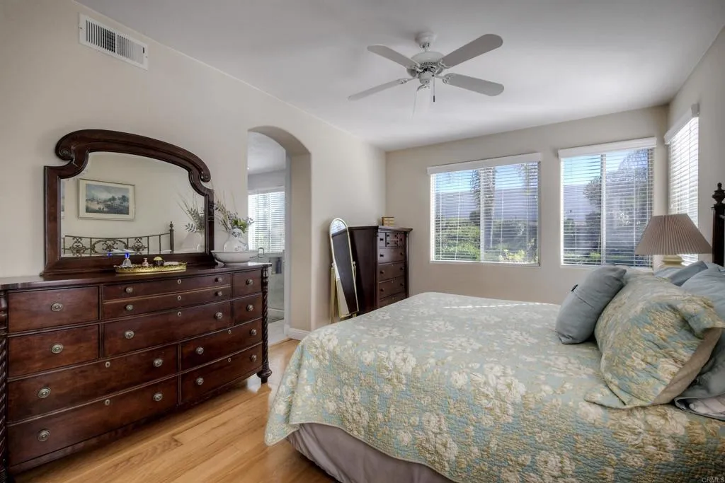 https://cdn.realtyfeed.com/cdn/127/306625873/4805f8c327373b75c67a24cecefe8d55.webp