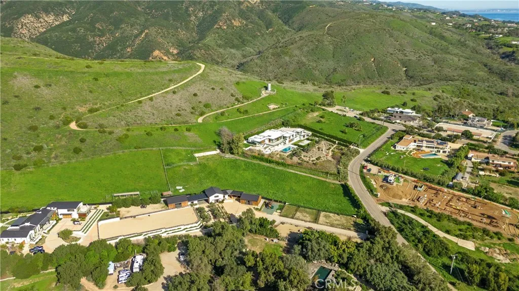 29675 Cuthbert, Malibu, CA 90265 - Photo 3 of 7, Malibu, CA