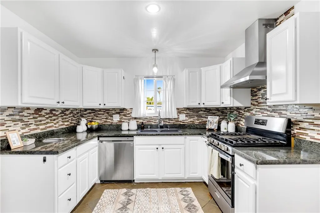 https://cdn.realtyfeed.com/cdn/127/306625952/b669951741b16ed85947b3fd8a24d68e.webp