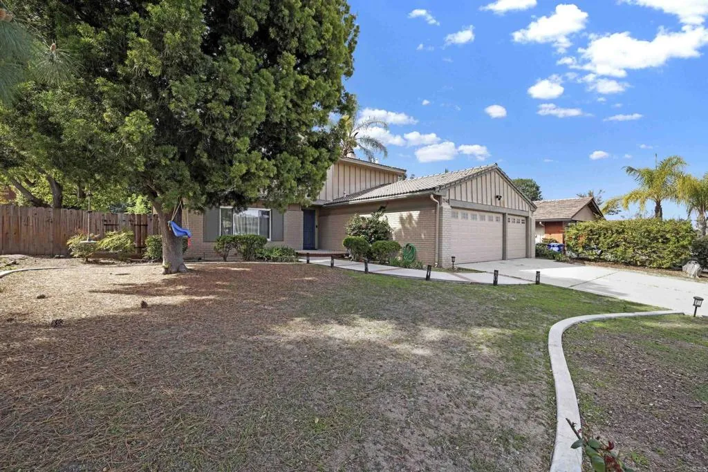 https://cdn.realtyfeed.com/cdn/127/306625970/006a510e9a93c46a44bb5a4f616c1577.webp