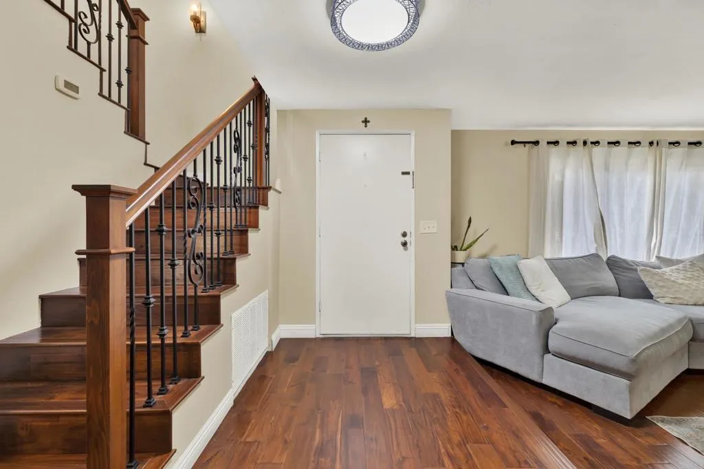 https://cdn.realtyfeed.com/cdn/127/306625970/1bed7d81c4748410027f4c80533c4695.webp