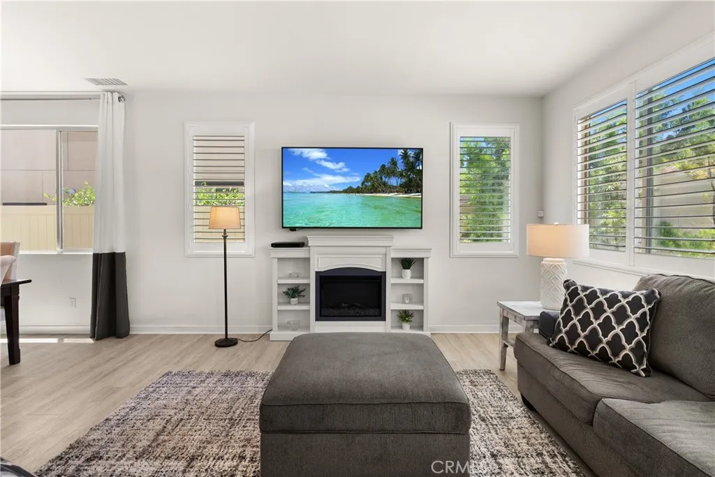 https://cdn.realtyfeed.com/cdn/127/306625988/0360bfd9253504e4301299bc3c6c2a35.webp