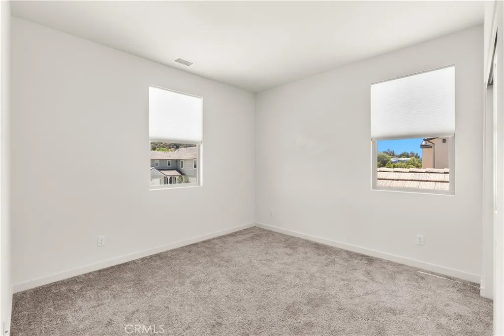 https://cdn.realtyfeed.com/cdn/127/306625988/1e66c842f72aebe114d82d861f9e25f0.webp