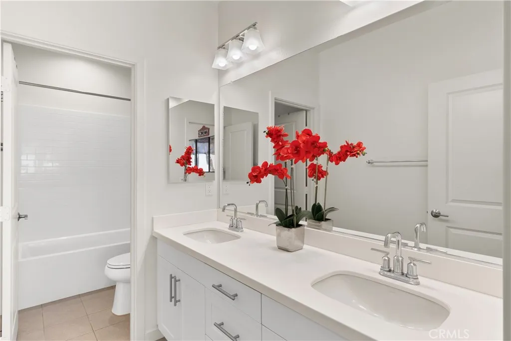 https://cdn.realtyfeed.com/cdn/127/306625988/aa4952c333308f2f5864522ea525e103.webp