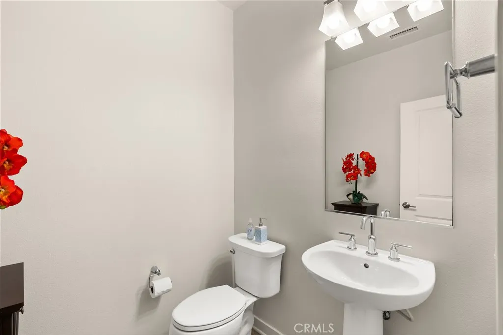 https://cdn.realtyfeed.com/cdn/127/306625988/b3f34a647e54b1b73661d633a377eeb6.webp
