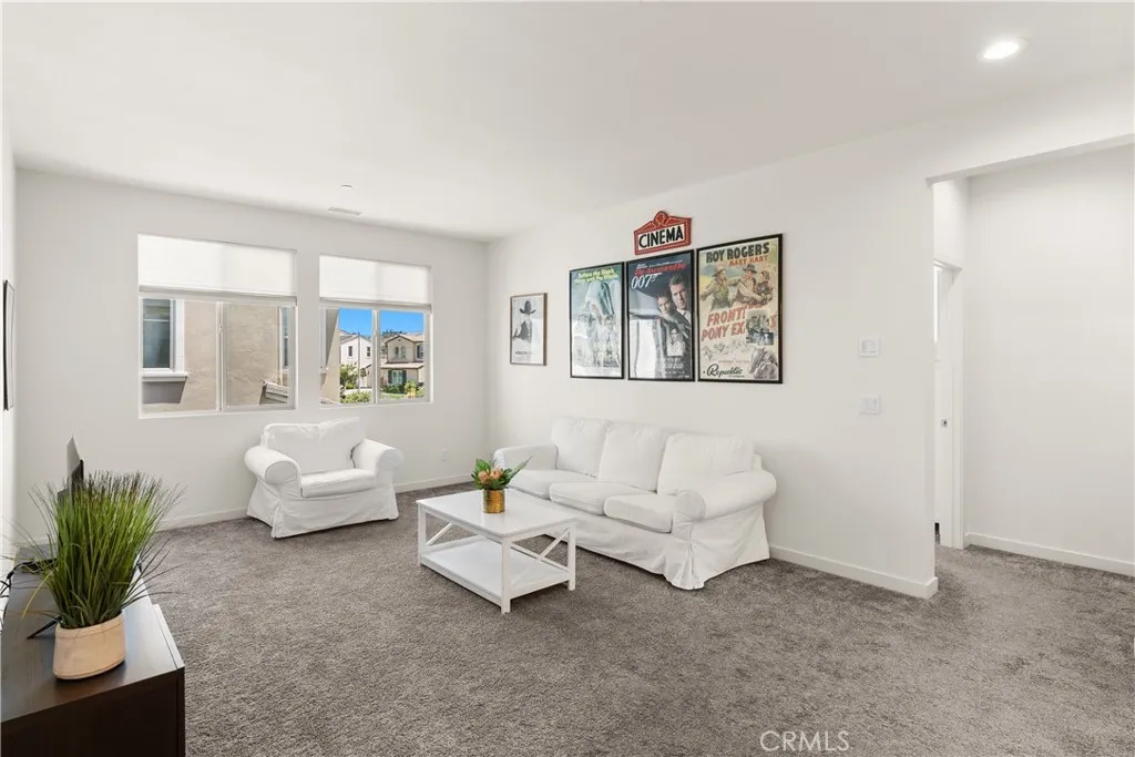 https://cdn.realtyfeed.com/cdn/127/306625988/ef4b8bbb15685a32b3a6ad7104fe0929.webp