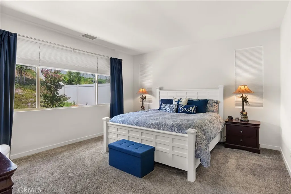 https://cdn.realtyfeed.com/cdn/127/306625988/f33fd2aae5d4d2efc4d792d1a1725f75.webp