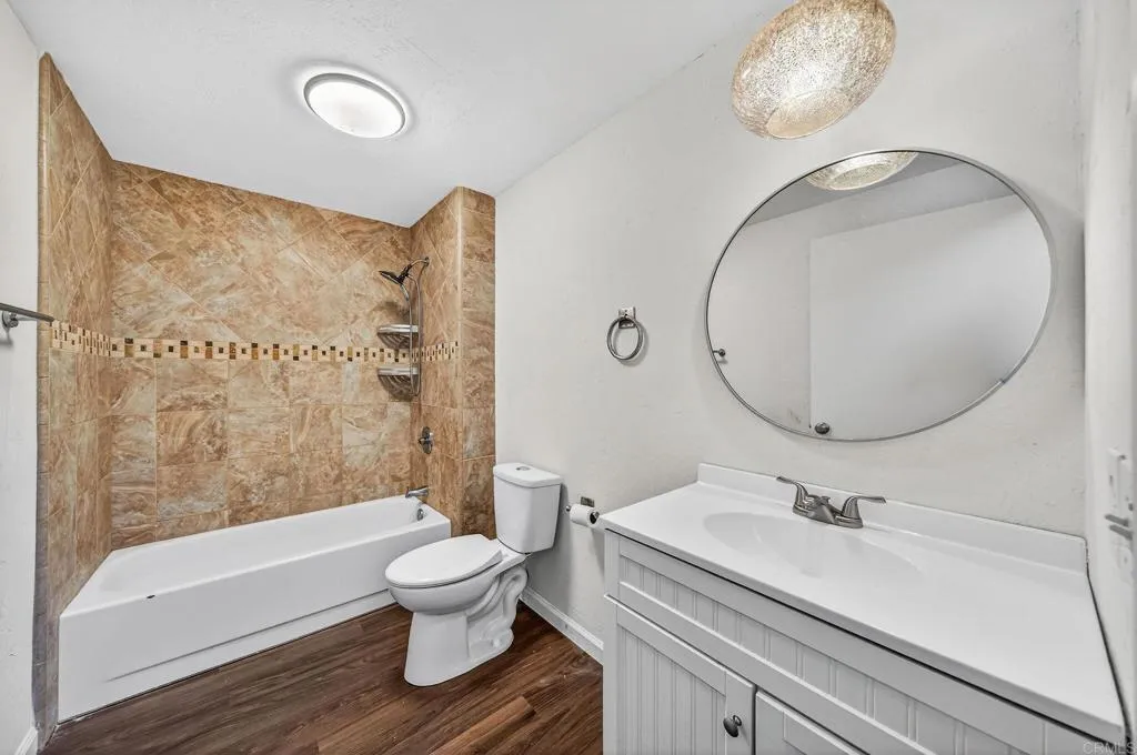 Photo #20: NDP2600703 Listing: Photo #20