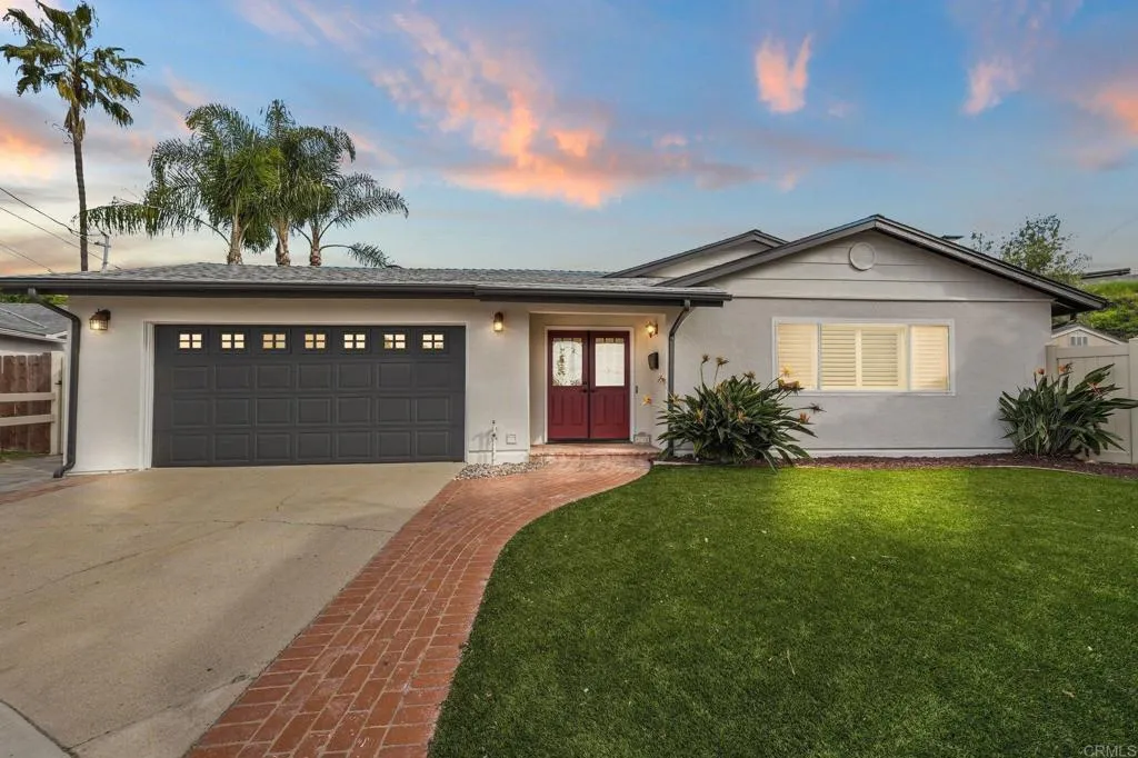 https://cdn.realtyfeed.com/cdn/127/306626001/49a418e154104b421c9ebb7d1330b474.webp