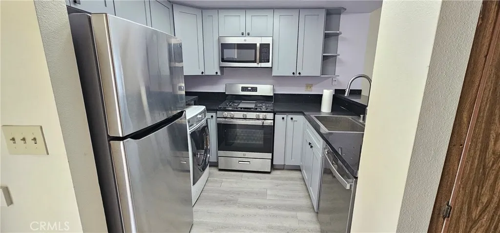 936 Fairway Unit 23, Colton, CA 92324 - Photo 3 of 14, Colton, CA