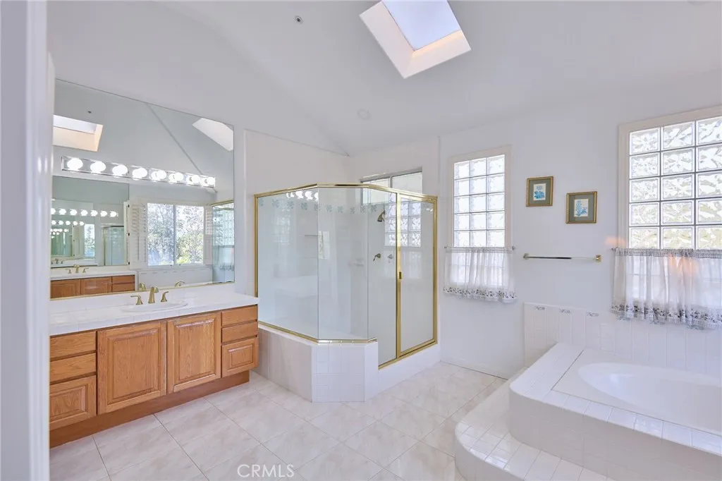 18662 Jockey Circle, Huntington Beach, CA, 92648