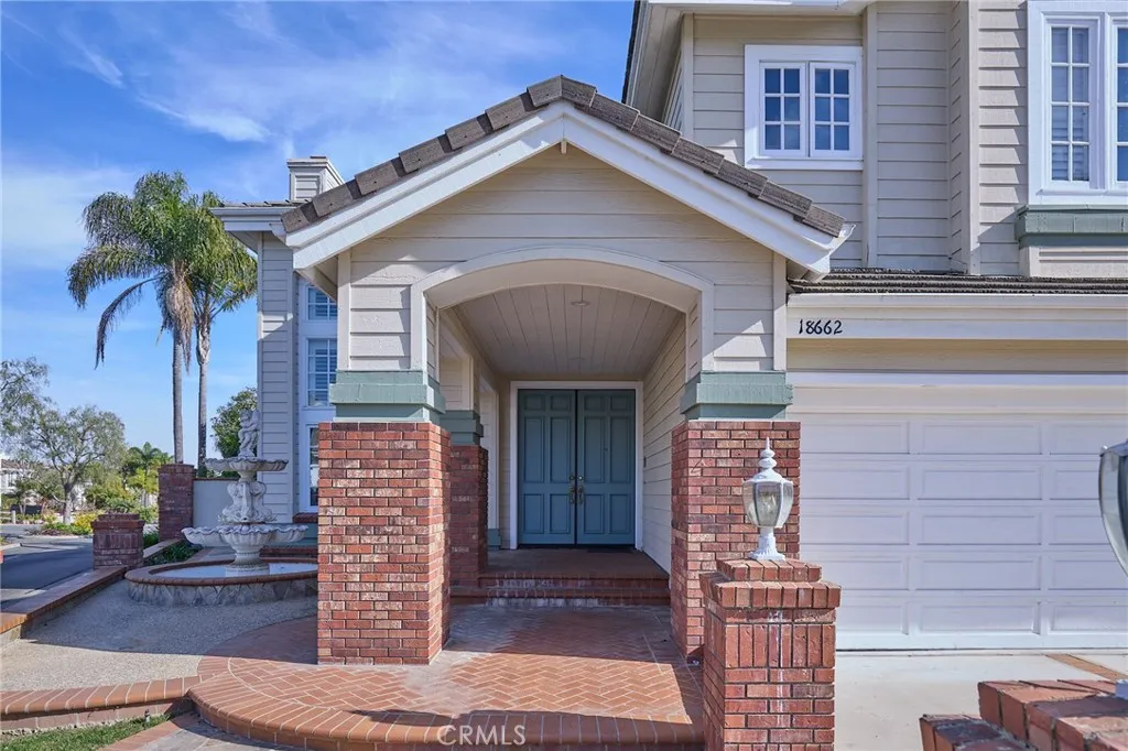 18662 Jockey Circle, Huntington Beach, CA, 92648