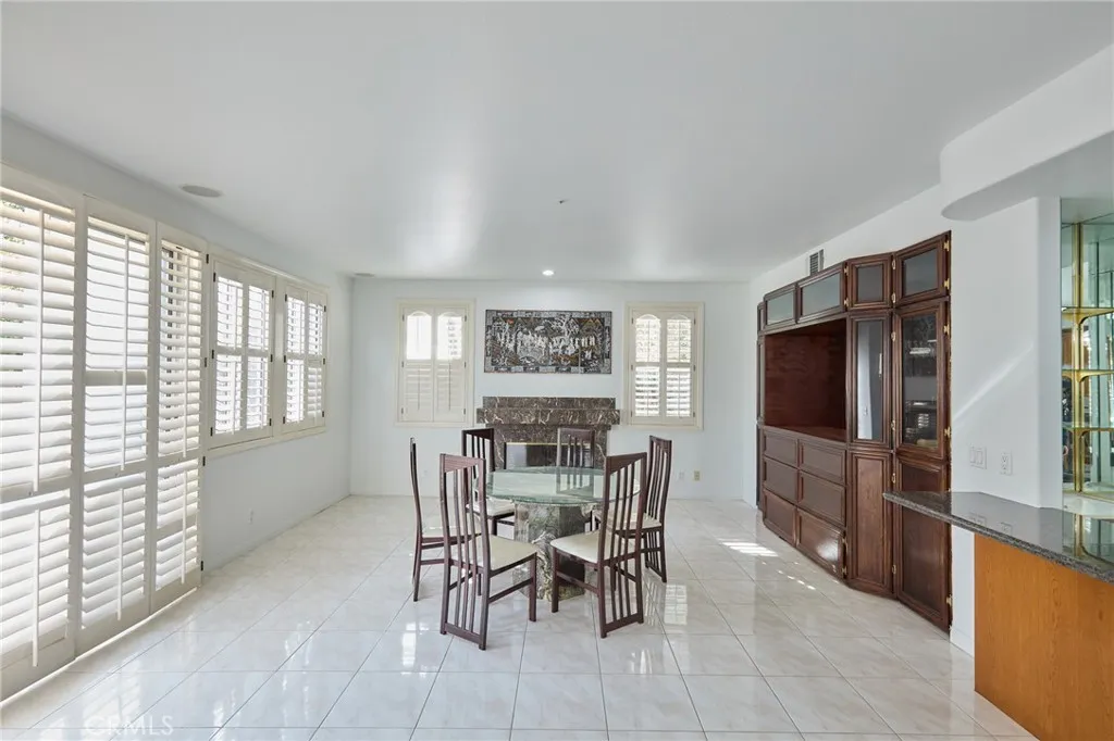 18662 Jockey Circle, Huntington Beach, CA, 92648