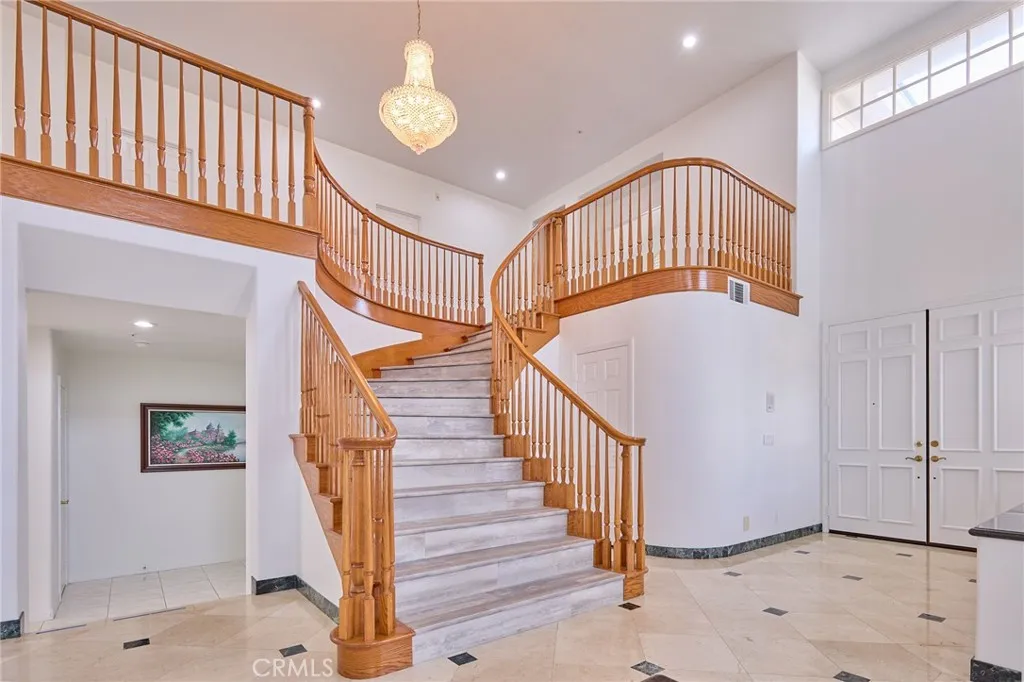 18662 Jockey Circle, Huntington Beach, CA, 92648