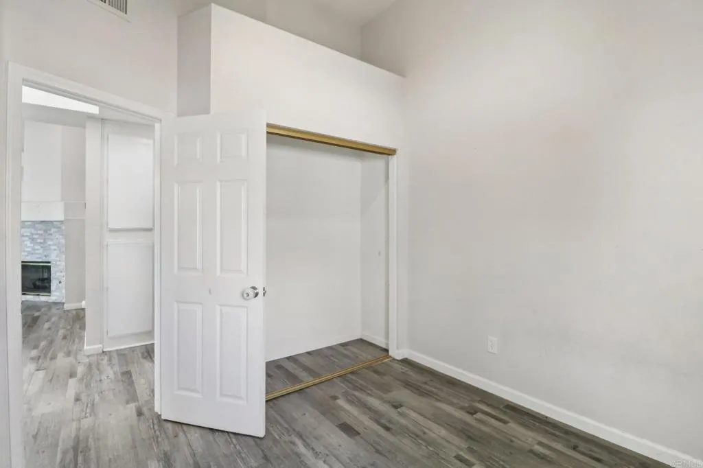 Photo #11: PTP2600585 Listing: Photo #11