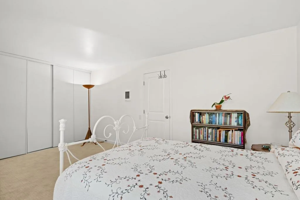 https://cdn.realtyfeed.com/cdn/127/306626034/792ba6e0358c99c4c72888ffcedcb551.webp