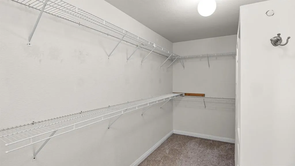 https://cdn.realtyfeed.com/cdn/127/306626102/182eef79f83361573ef5768c0ab04a9a.webp