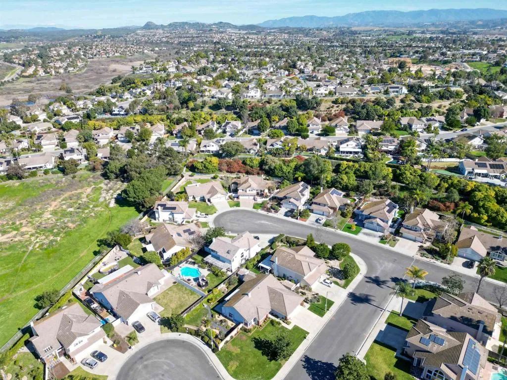 https://cdn.realtyfeed.com/cdn/127/306626102/6f88f6a87a51b2378d507b84d4e27dd8.webp