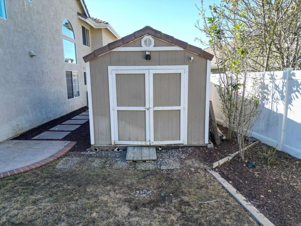 https://cdn.realtyfeed.com/cdn/127/306626102/c11b2b59e14c596190da4096202fb21c.webp