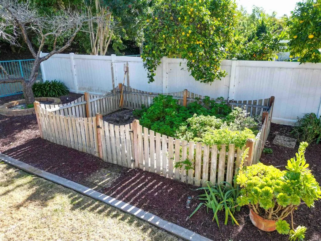 https://cdn.realtyfeed.com/cdn/127/306626102/d71319a990c9065ef3a9bdaef4a94f33.webp