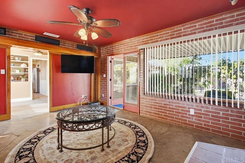 https://cdn.realtyfeed.com/cdn/127/306626107/54f3b22116b24dd4e231461f1c98bc57.webp