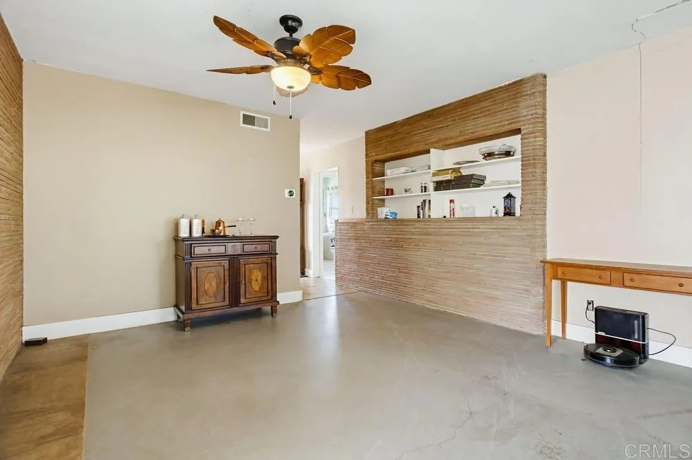 https://cdn.realtyfeed.com/cdn/127/306626107/d50b13481acf8cc4b3f00e24c272637a.webp
