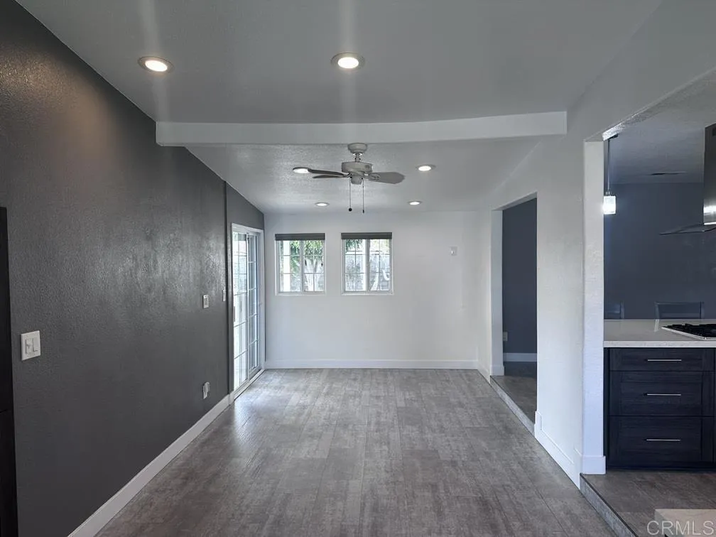 https://cdn.realtyfeed.com/cdn/127/306626111/3d33c110f0121004bdba51bf04740097.webp