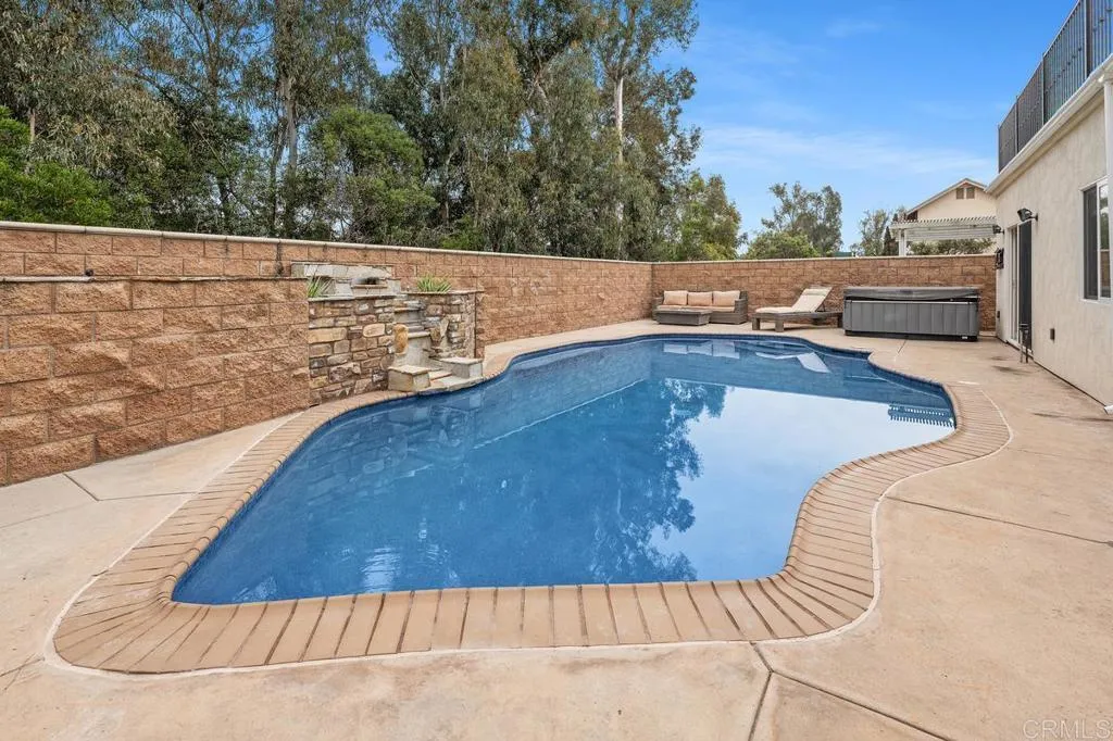 https://cdn.realtyfeed.com/cdn/127/306626123/7874bdac079734674929173d2a82f465.webp