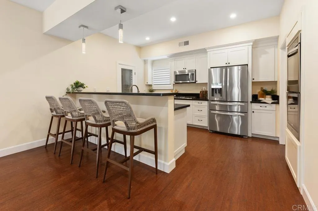 https://cdn.realtyfeed.com/cdn/127/306626123/cc1be10b6e4082d5050b8113e32c66e8.webp