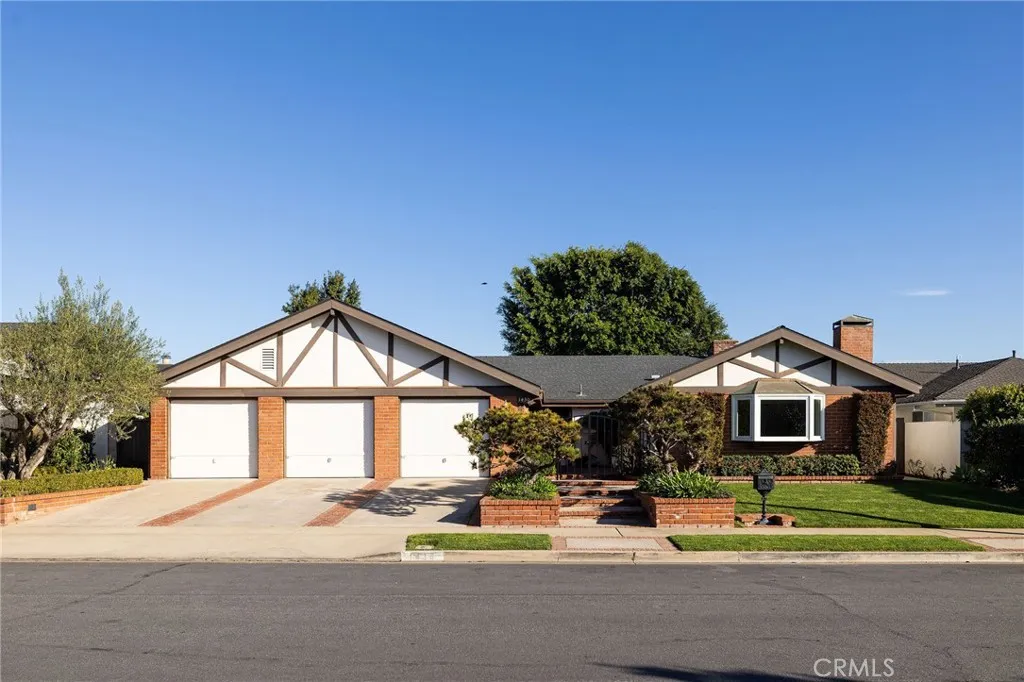 Newport Beach, CA 92660