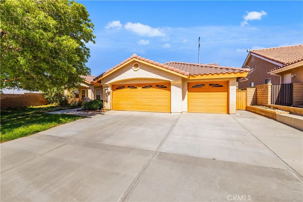 Lancaster, CA 93536