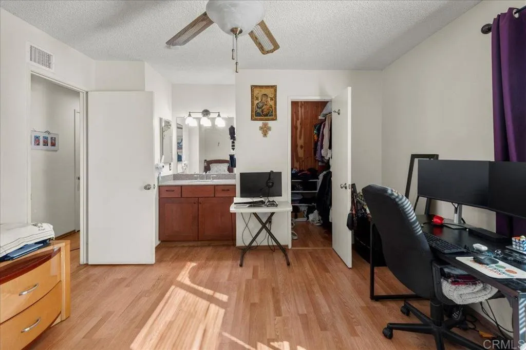 Photo #8: PTP2600591 Listing: Photo #8