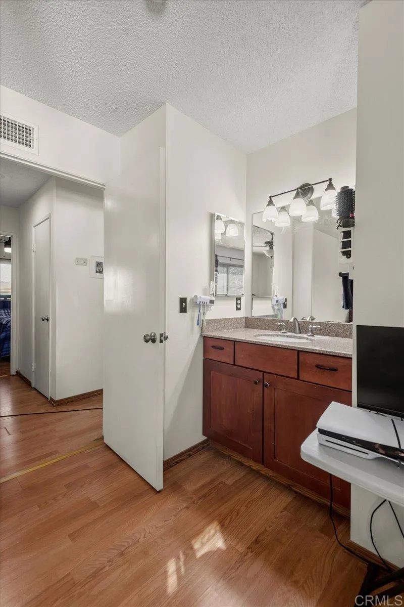 Photo #9: PTP2600591 Listing: Photo #9