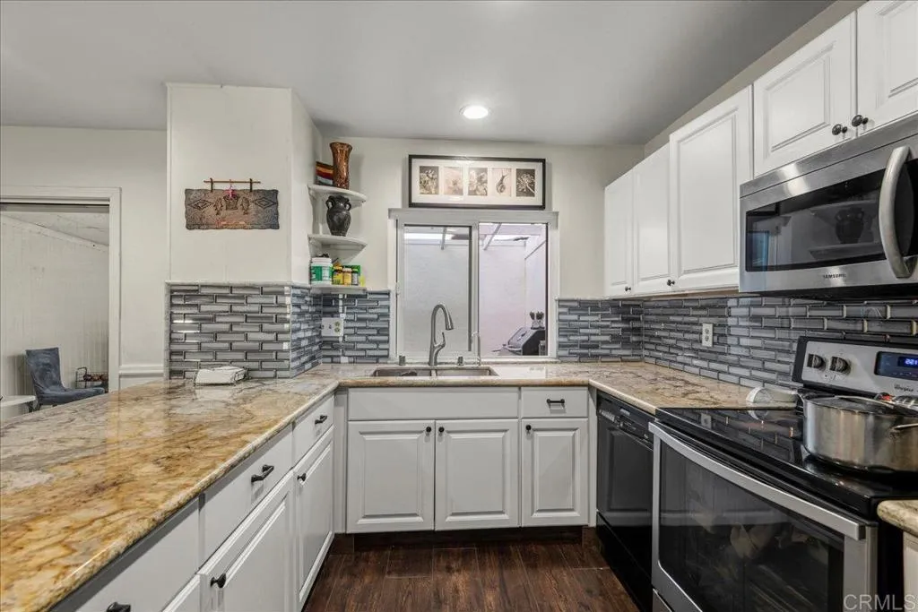 Photo #21: PTP2600591 Listing: Photo #21