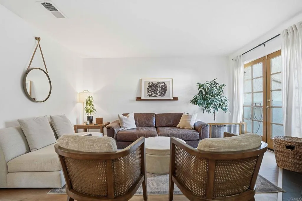 Photo #1: PTP2600592 Listing: Photo #1