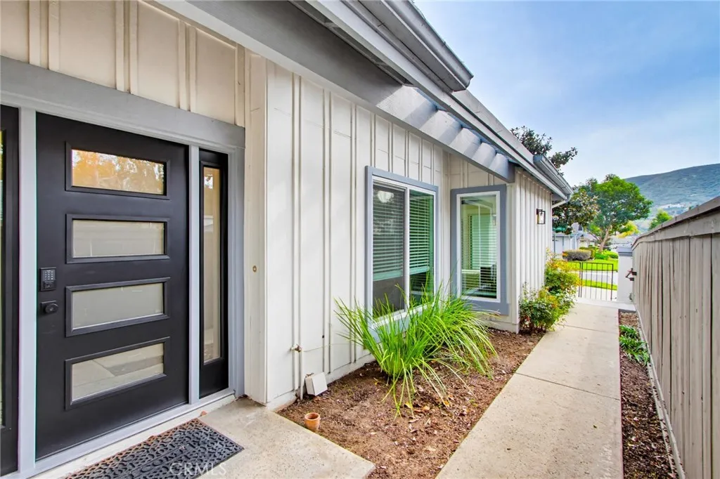 Photo #12: ND26015871 Listing: Photo #12