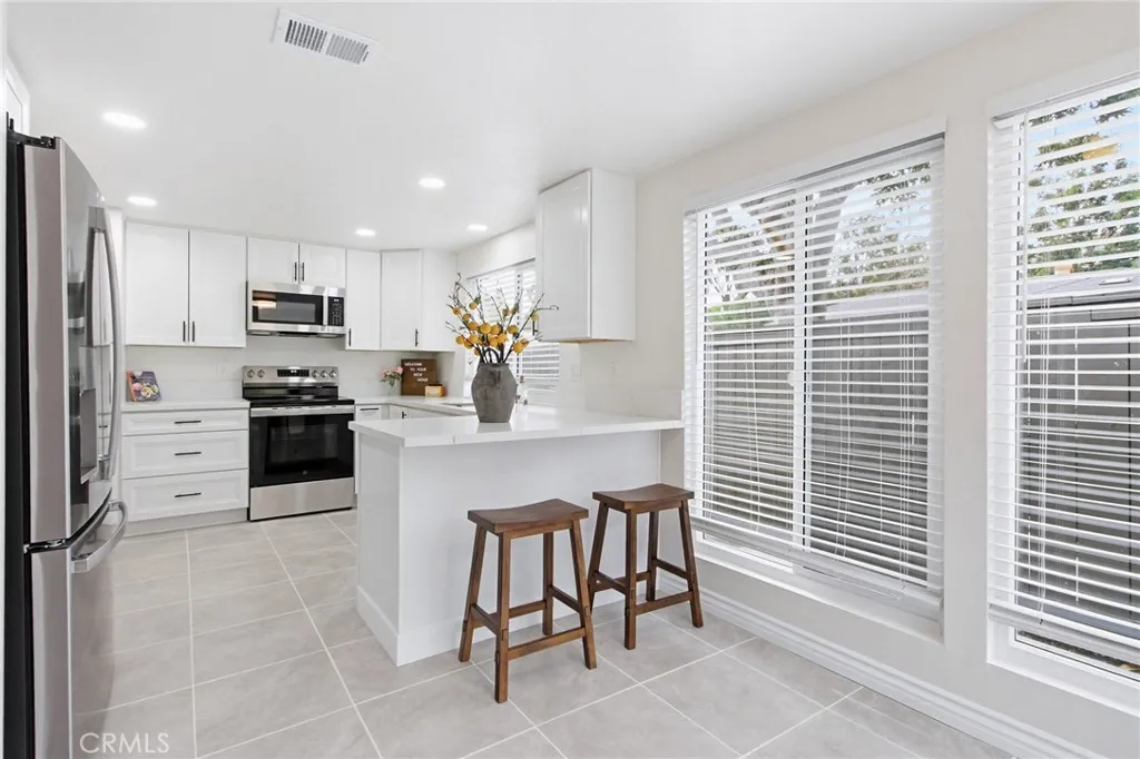 Photo #29: ND26015871 Listing: Photo #29