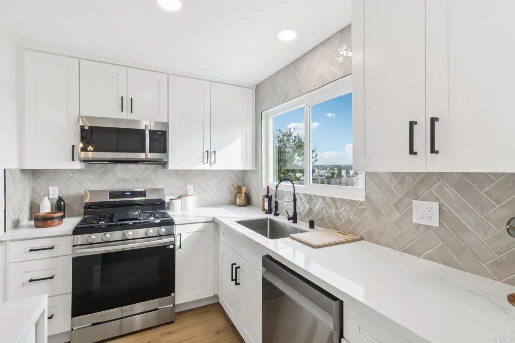 Photo #11: PTP2600598 Listing: Photo #11