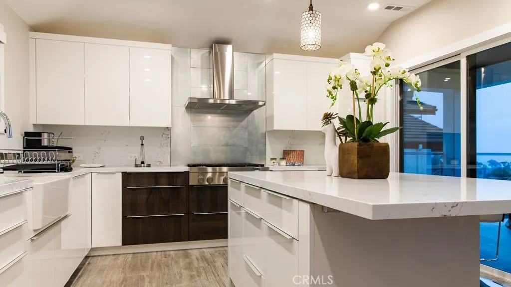 16 North Stonington, Laguna Beach, CA 92651 - Photo 5 of 36, Laguna Beach, CA