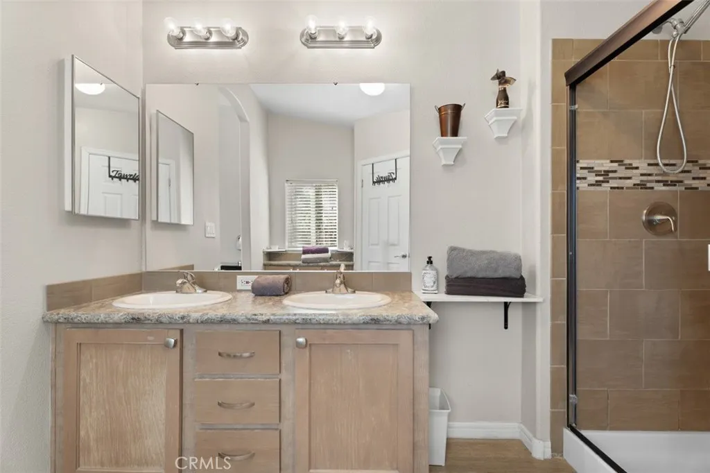 https://cdn.realtyfeed.com/cdn/127/306626368/388a9aa6dfeeeb6ac688b2b83f5a2b1c.webp