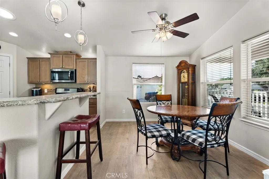 https://cdn.realtyfeed.com/cdn/127/306626368/e270686b73480c8638ccf3299c5c99c6.webp