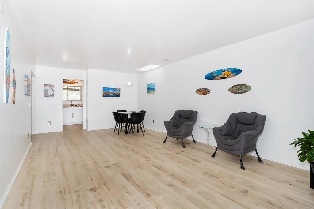 Photo #4: NDP2600723 Listing: Photo #4